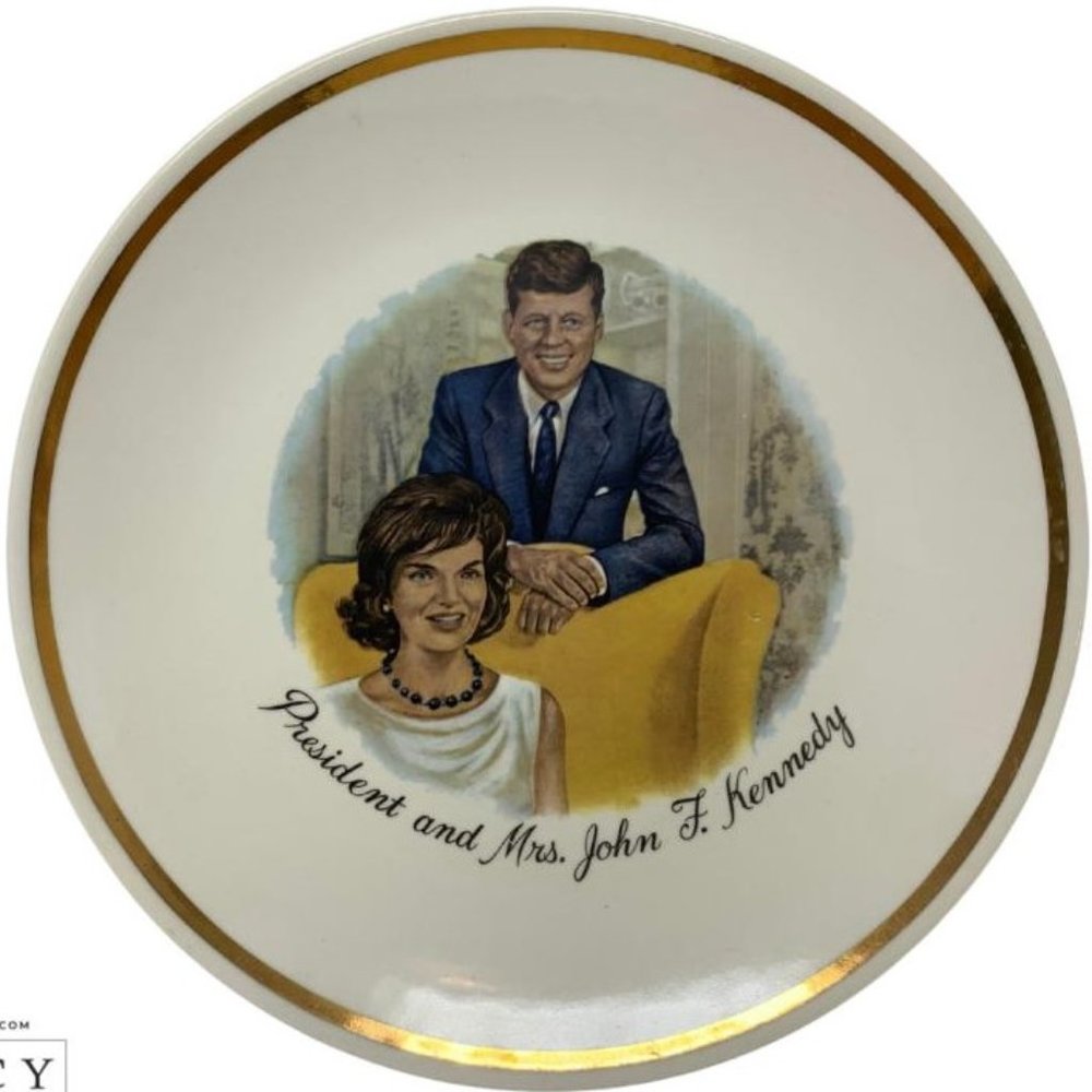 JFK and Jackie Kennedy collectible plate